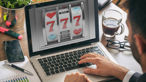 guadagnare giocando alle slot
